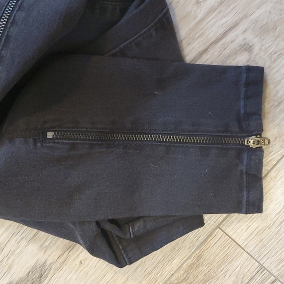 JustFab brand new dark grey jeans - Picture 2 of 3